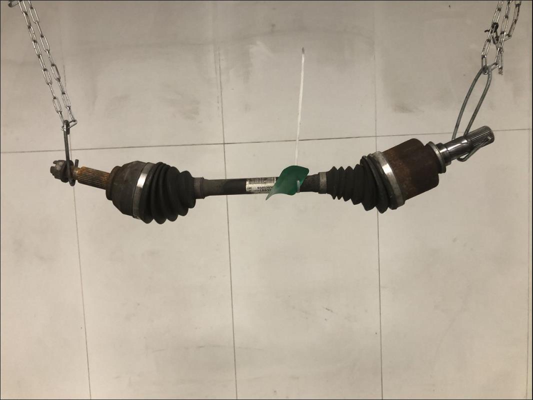 Cardan gauche (transmission)