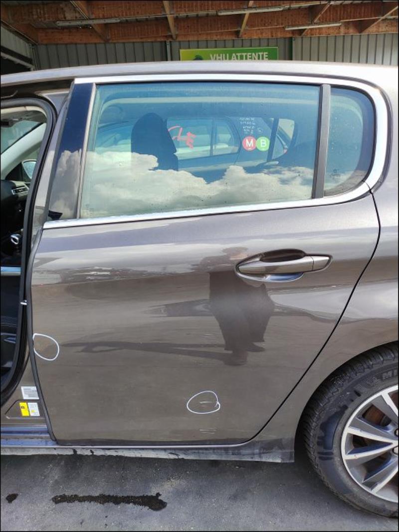 Porte arriere gauche