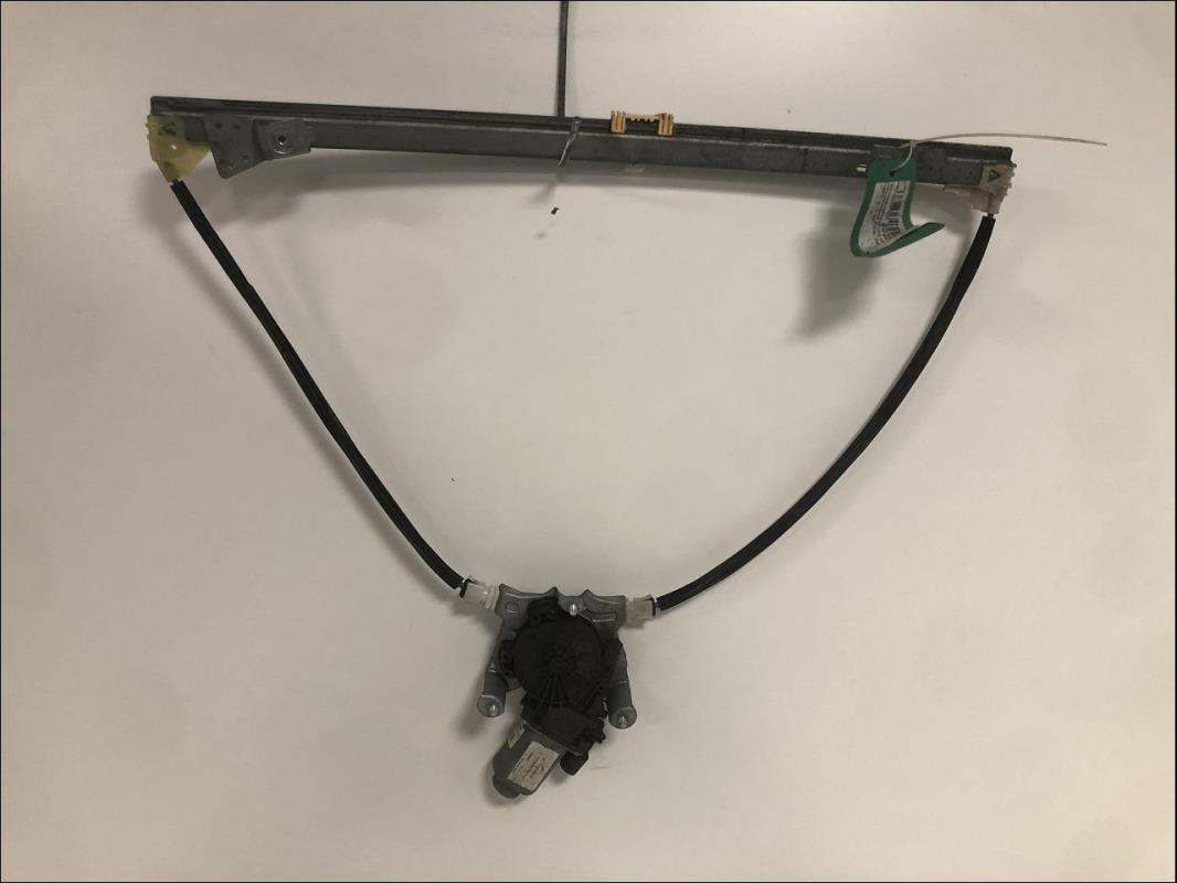 Leve vitre electrique avant droit