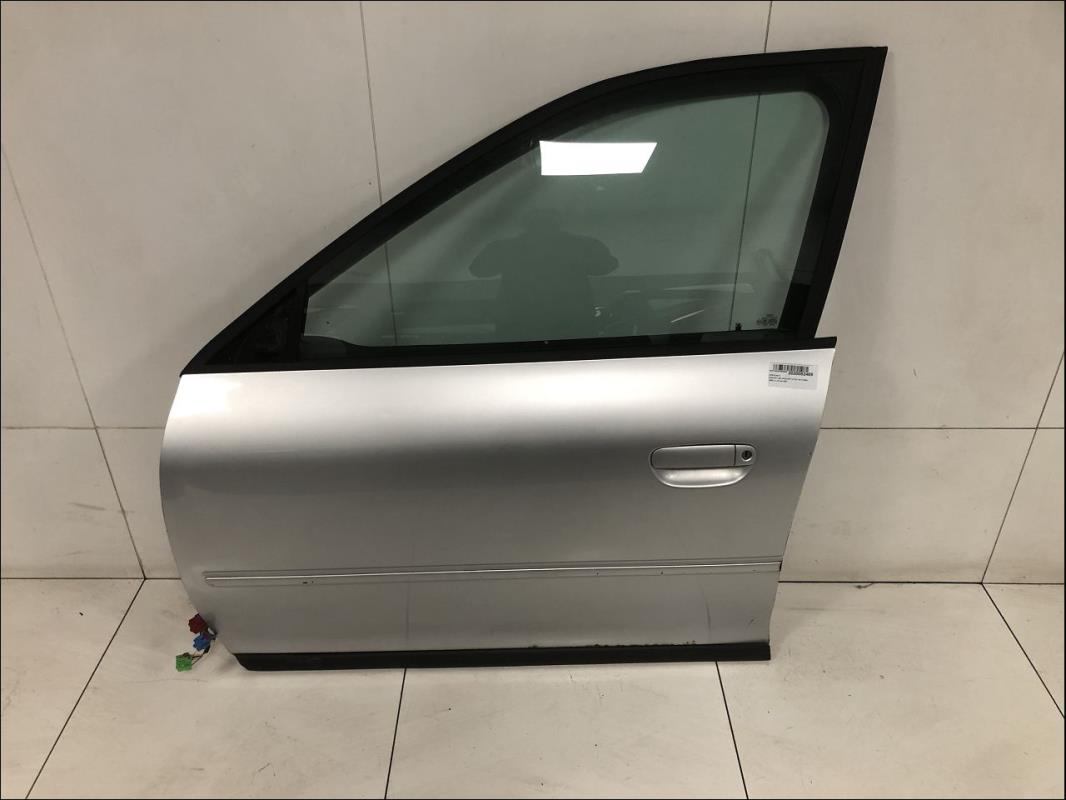 Porte avant gauche