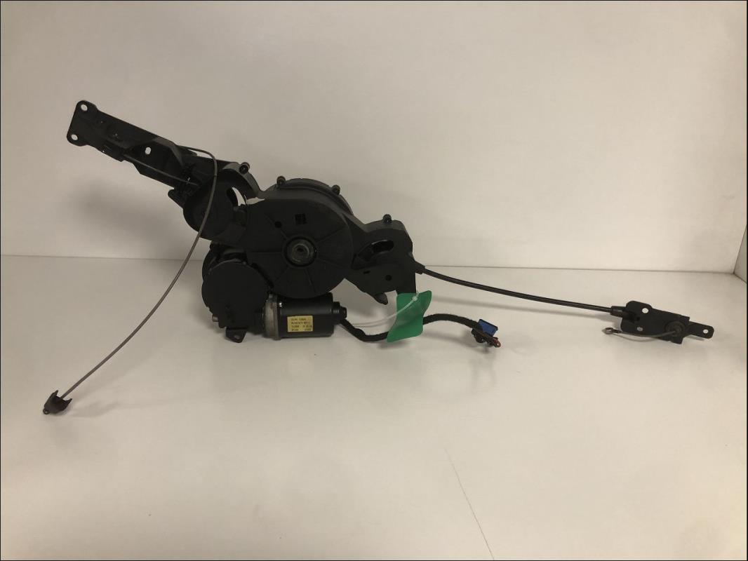 Moteur porte laterale droite