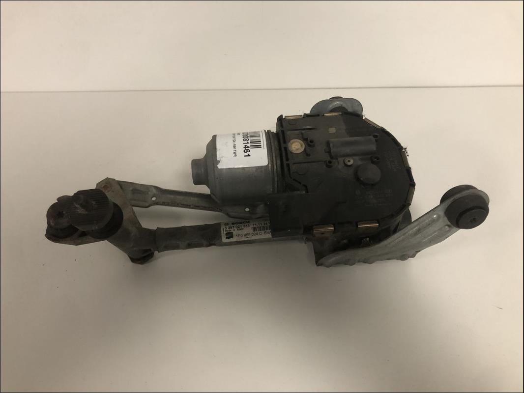 Moteur essuie glace avant droit