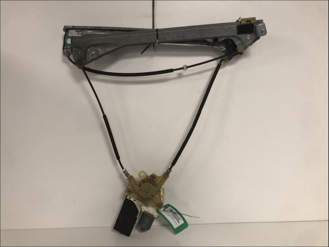 Leve vitre electrique avant droit