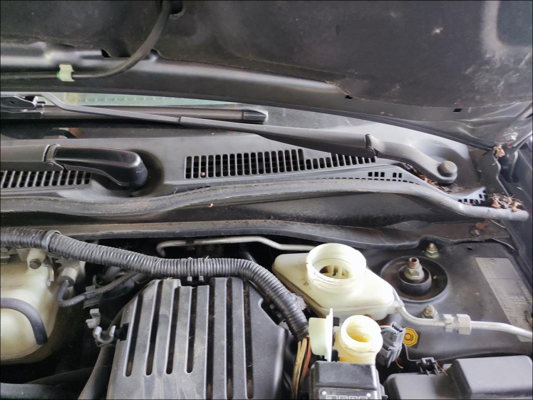 Moteur essuie glace avant