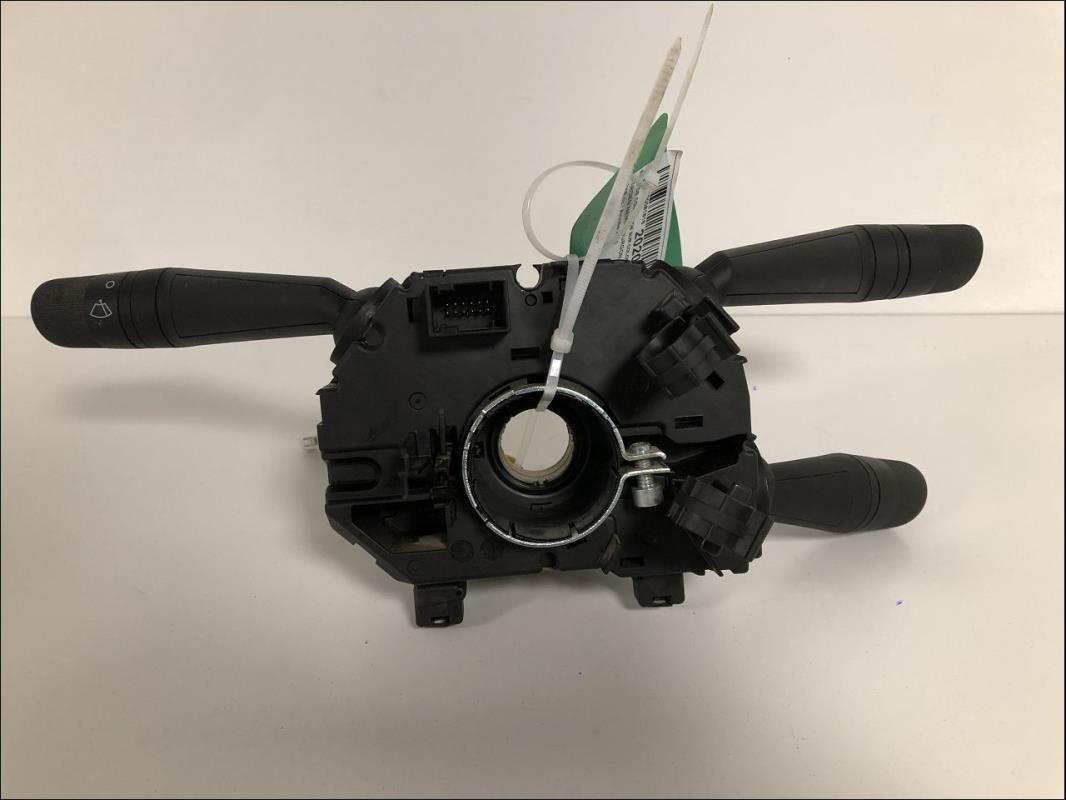 Com (Bloc Contacteur Tournant+Commodo Essuie Glace+Commodo Phare)