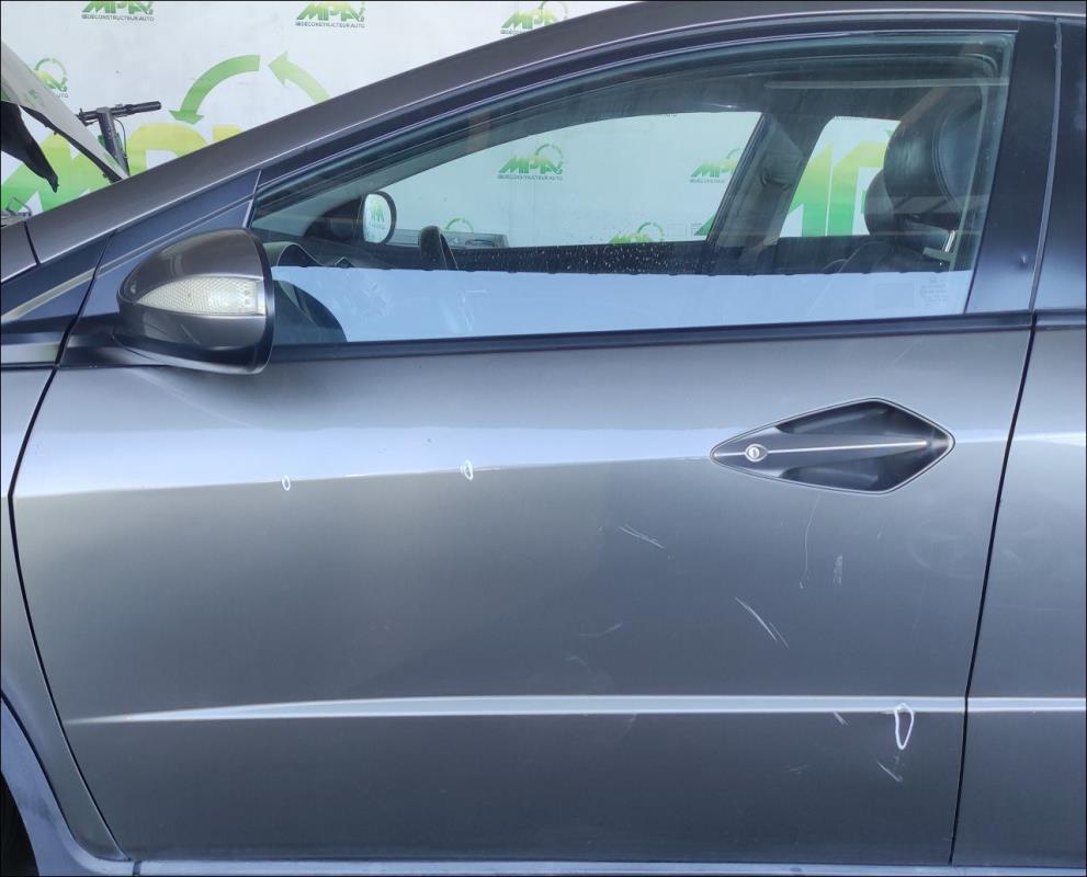 Porte avant gauche
