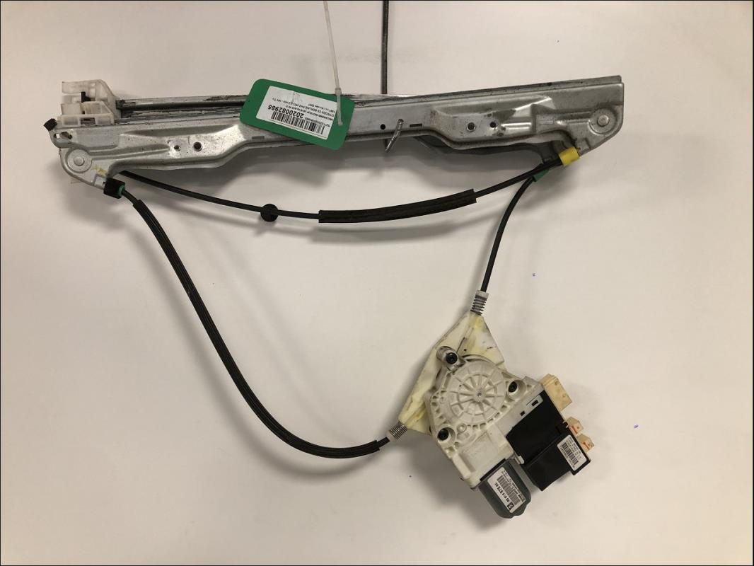 Leve vitre electrique avant droit