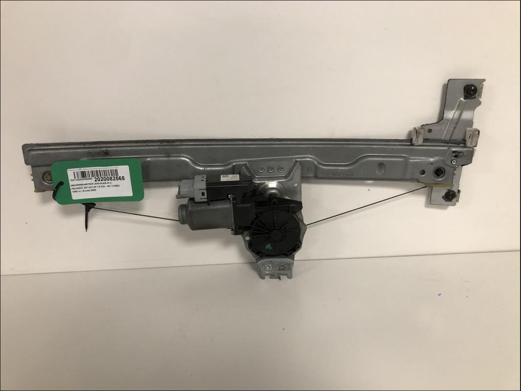 Leve vitre electrique avant droit