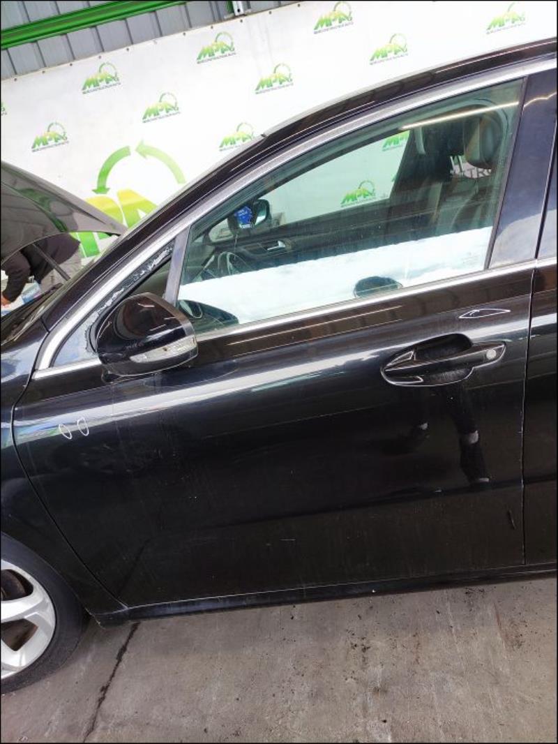 Porte avant gauche