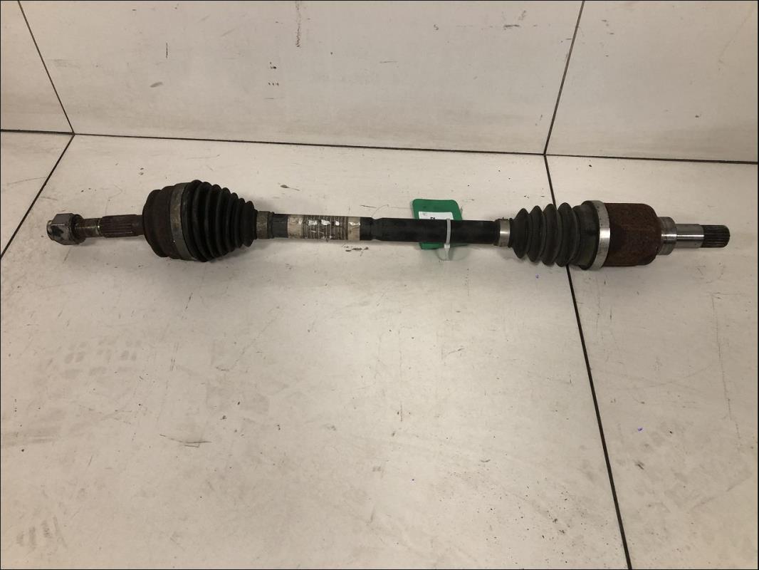 Cardan gauche (transmission)