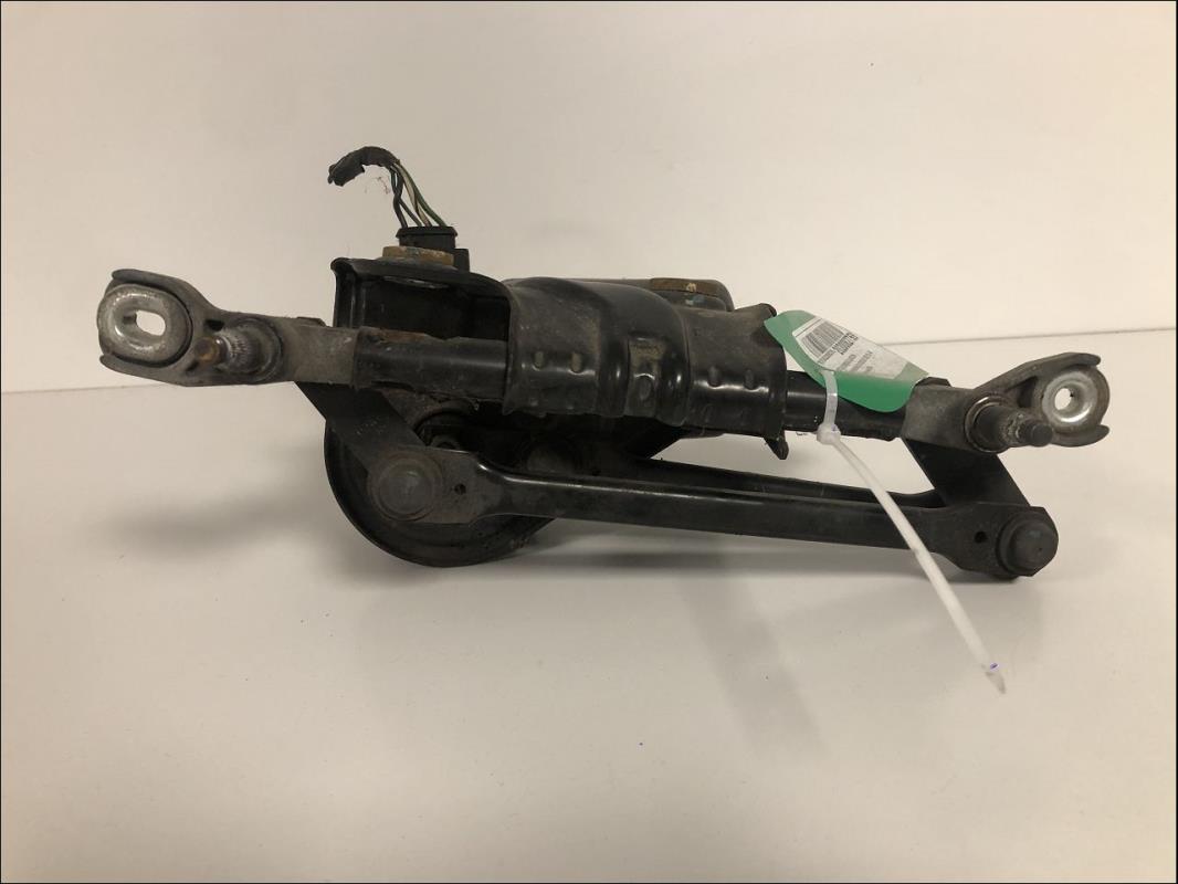 Moteur essuie glace avant
