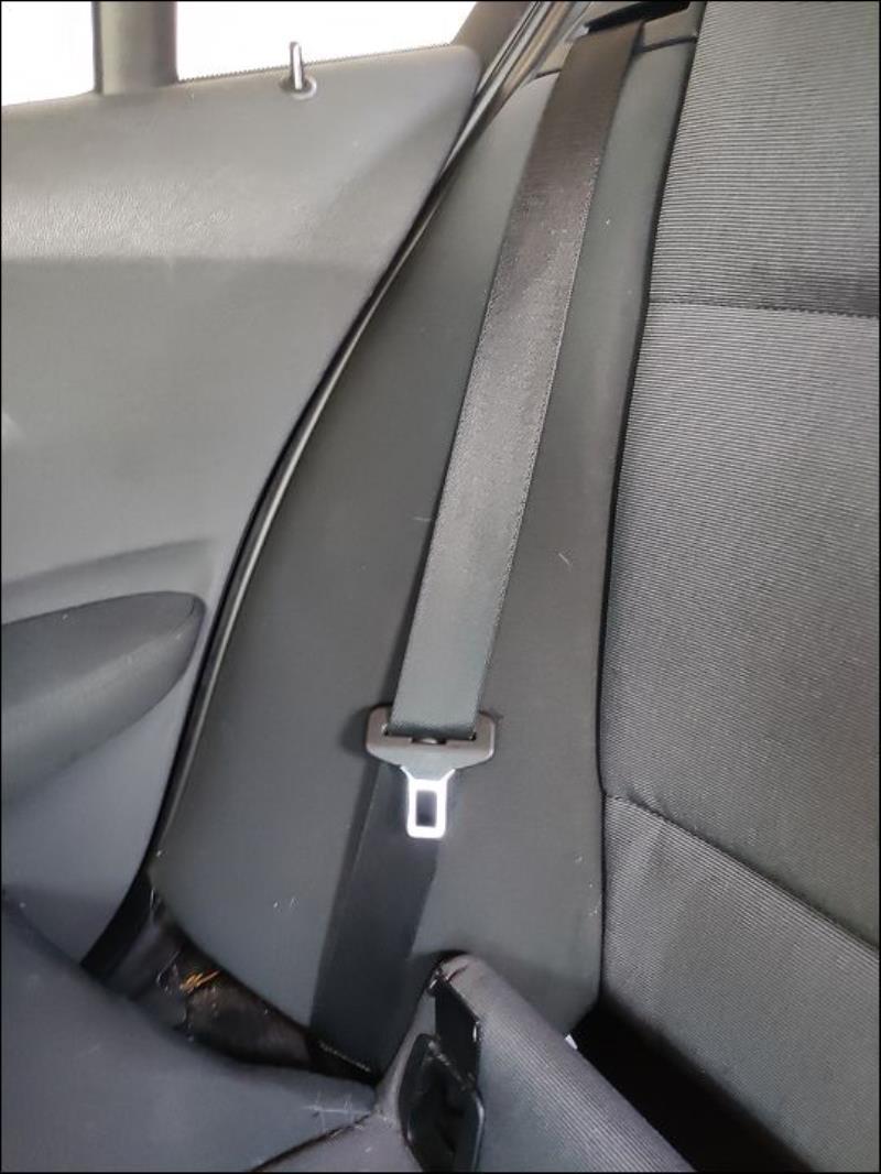 Ceinture arriere droit