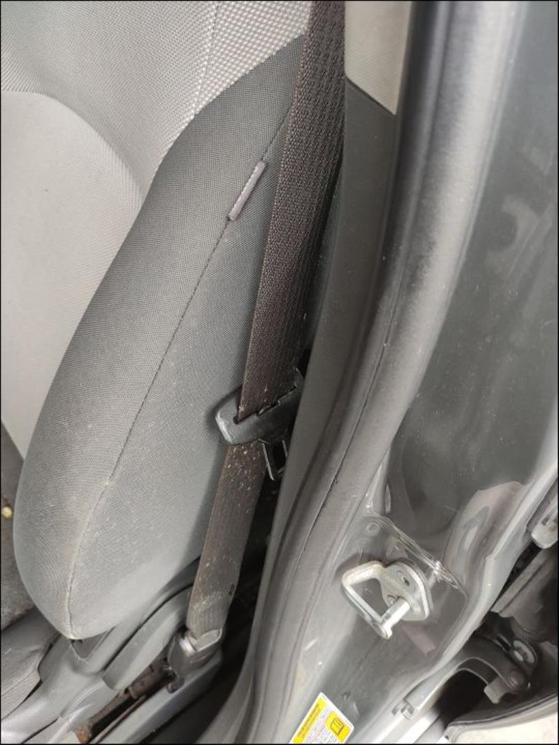 Ceinture avant gauche