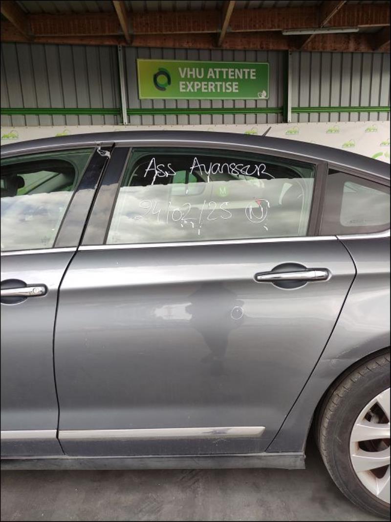 Porte arriere gauche