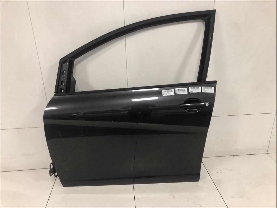 Porte avant gauche