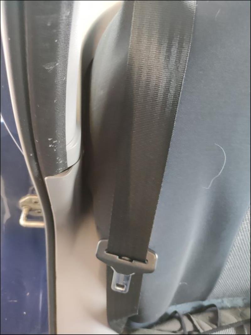 Ceinture arriere droit