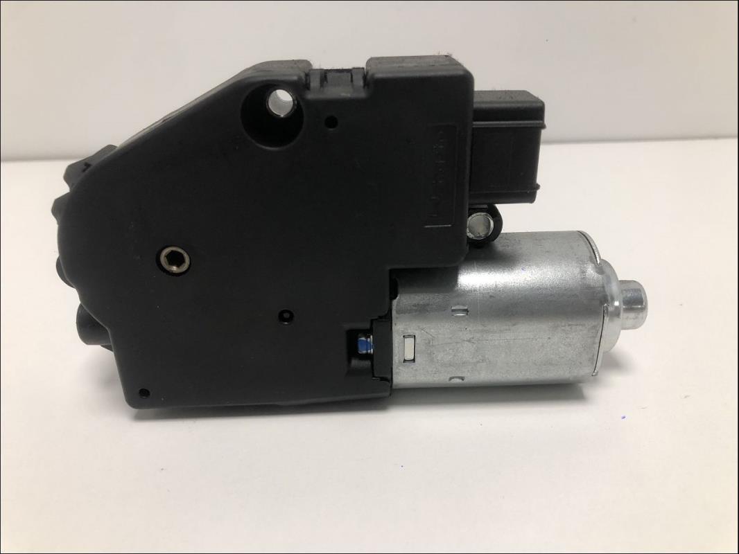 Moteur toit ouvrant