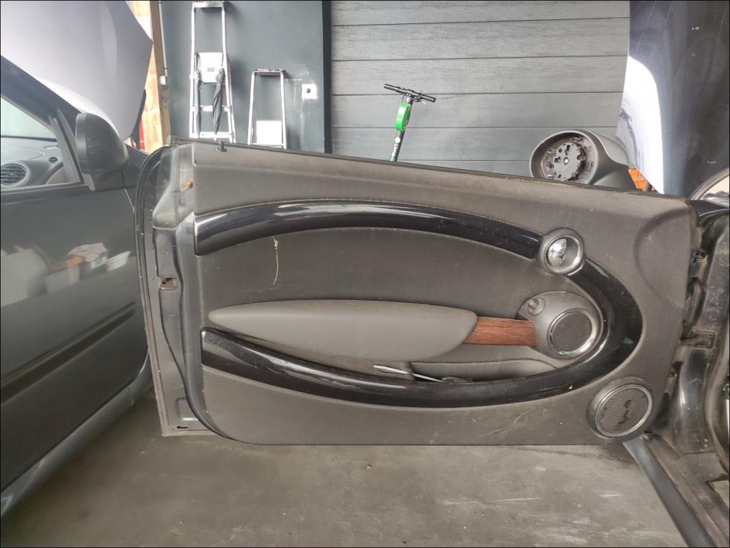 Leve vitre electrique avant gauche