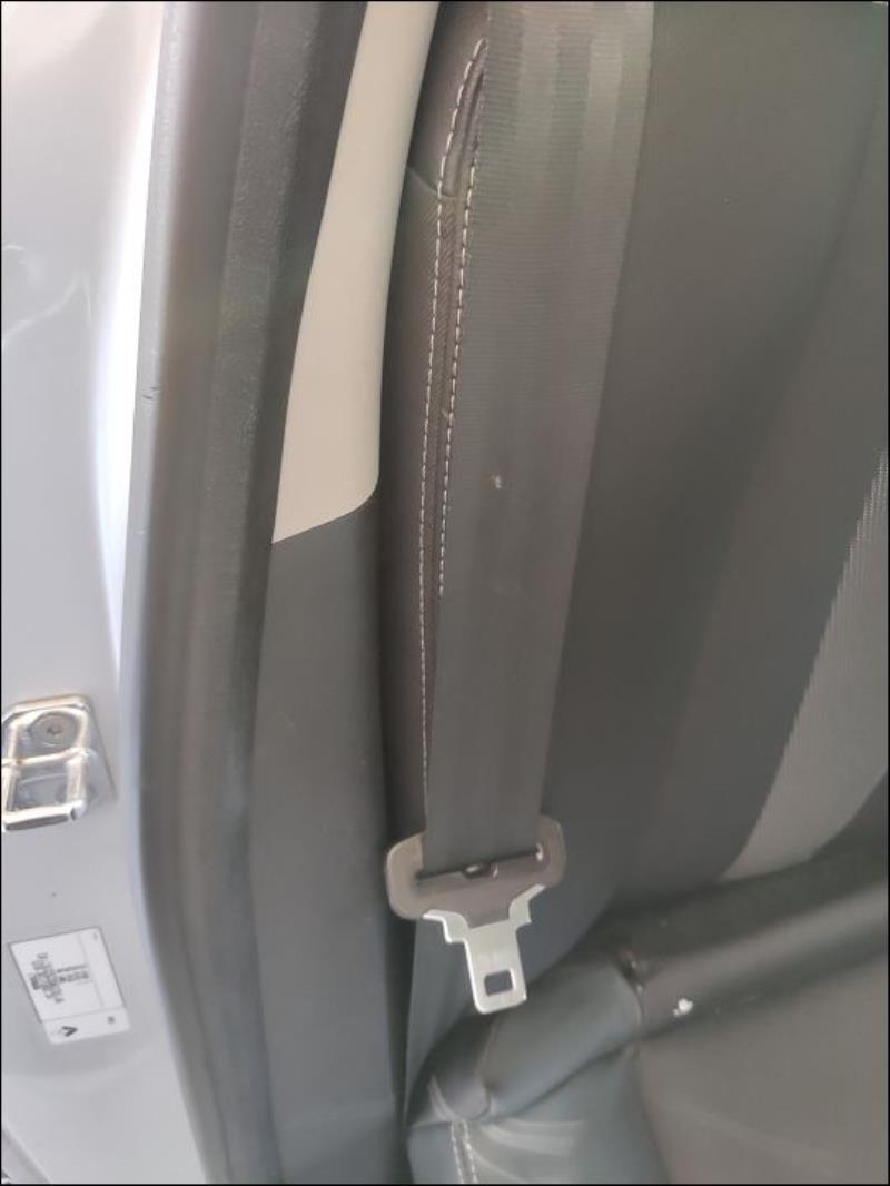 Ceinture arriere droit