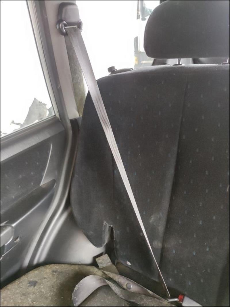 Ceinture arriere droit