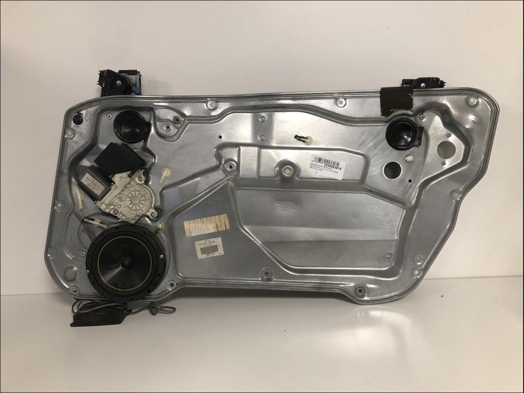 Leve vitre electrique avant droit