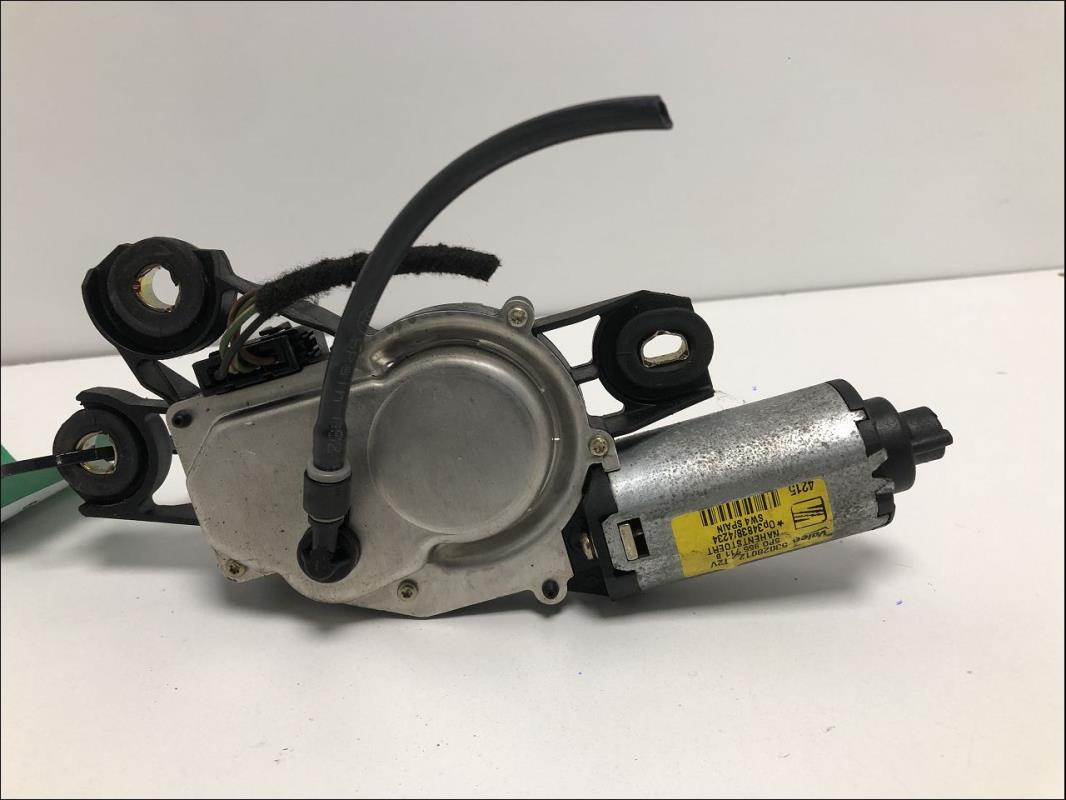 Moteur essuie glace avant gauche
