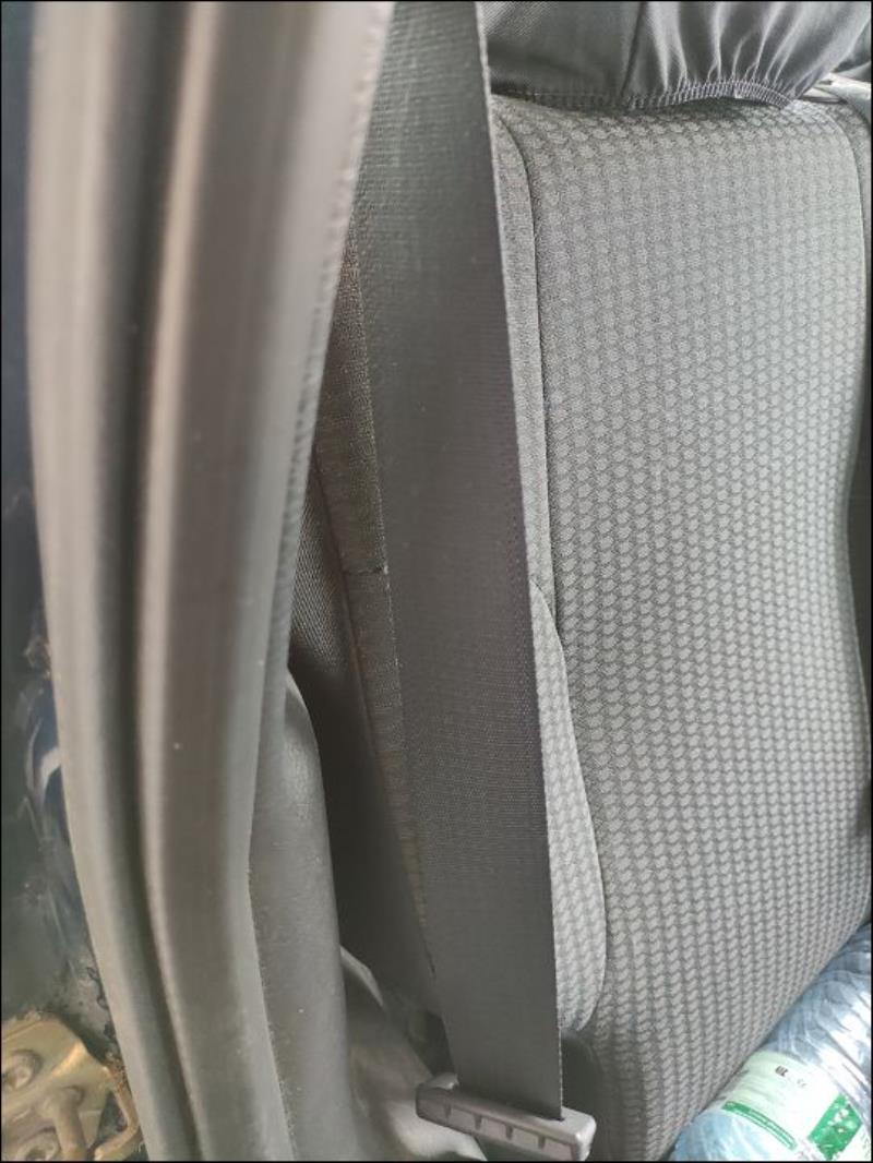 Ceinture arriere droit