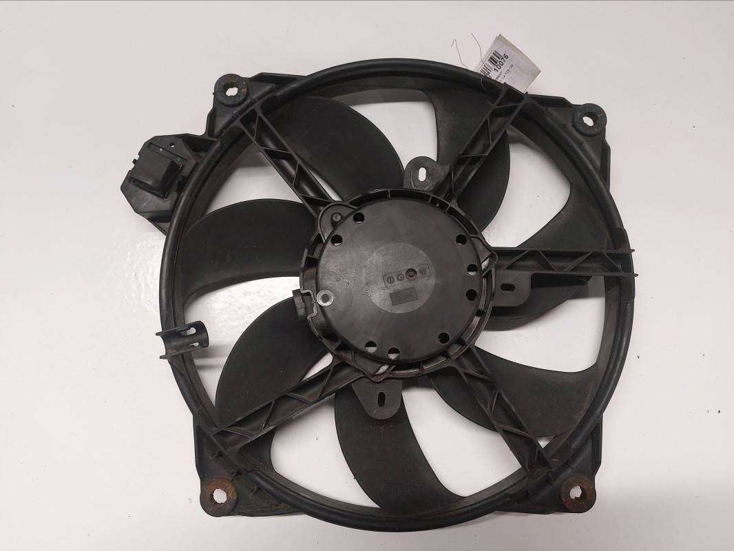 Ventilateur eau RENAULT MEGANE 3 PHASE 1 BREAK Essence - 1