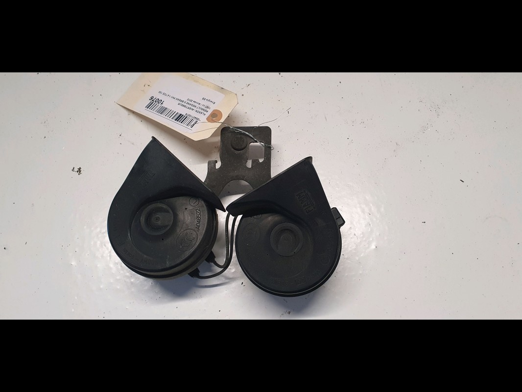 Avertisseur/Klaxon RENAULT MEGANE 3 PHASE 1 BREAK Essence - 1