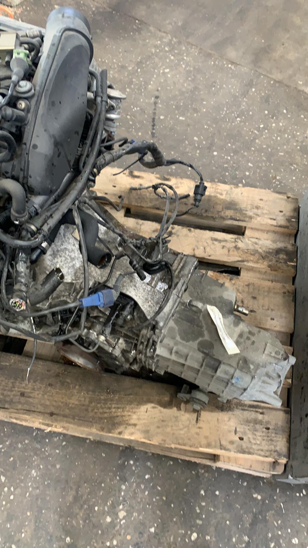 Boite de vitesses AUDI A6 2 AVANT PHASE 2 BREAK Essence - 1