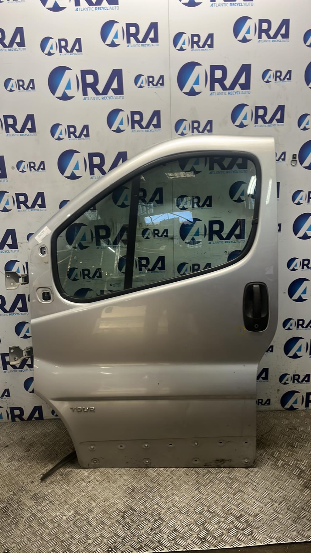 Porte avant gauche OPEL VIVARO 1 PHASE 1 Diesel - 1