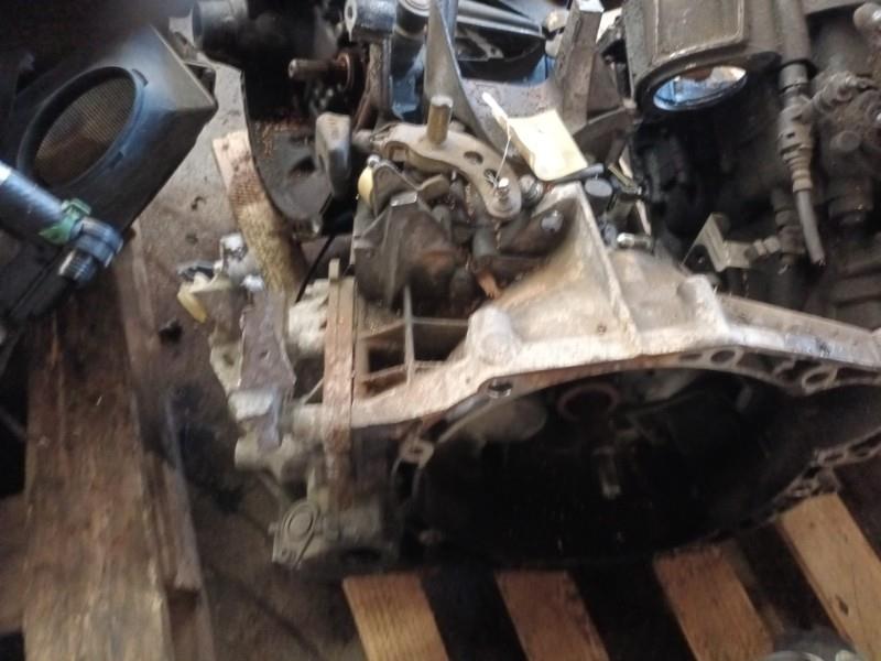 Boite de vitesses PEUGEOT 407 PHASE 1  - 1