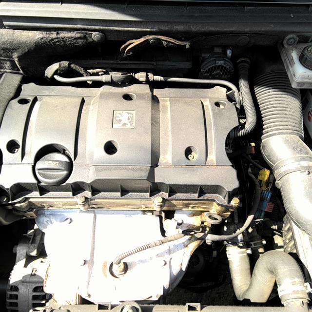 Moteur PEUGEOT 307 PHASE 1  - 1