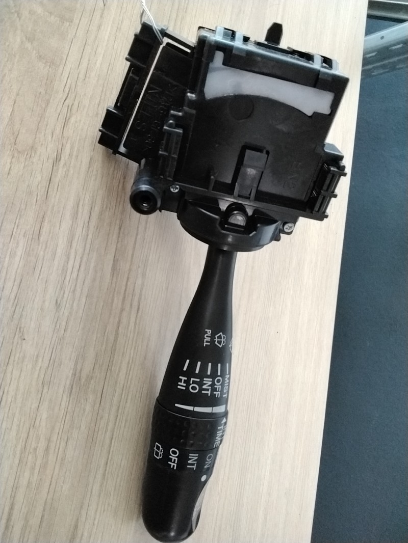Commodo d'essuie glaces SUZUKI SWIFT 3 Diesel - 1