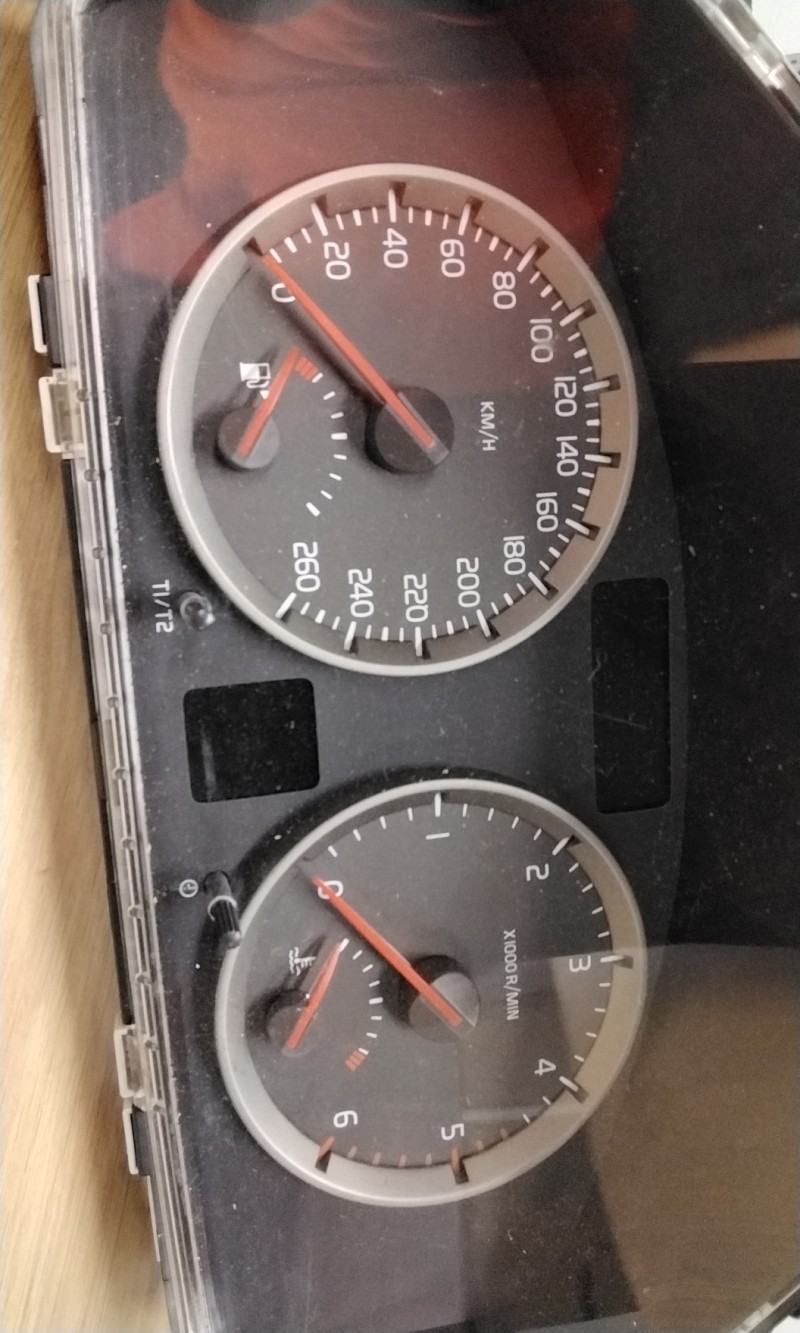 Compteur VOLVO C 30 PHASE 1 Diesel - 1
