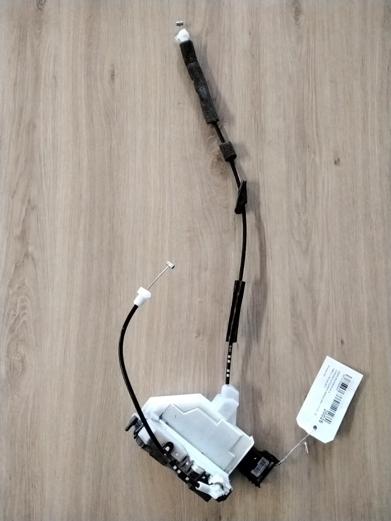 Serrure avant droit CITROEN C5 2 BREAK Diesel - 1