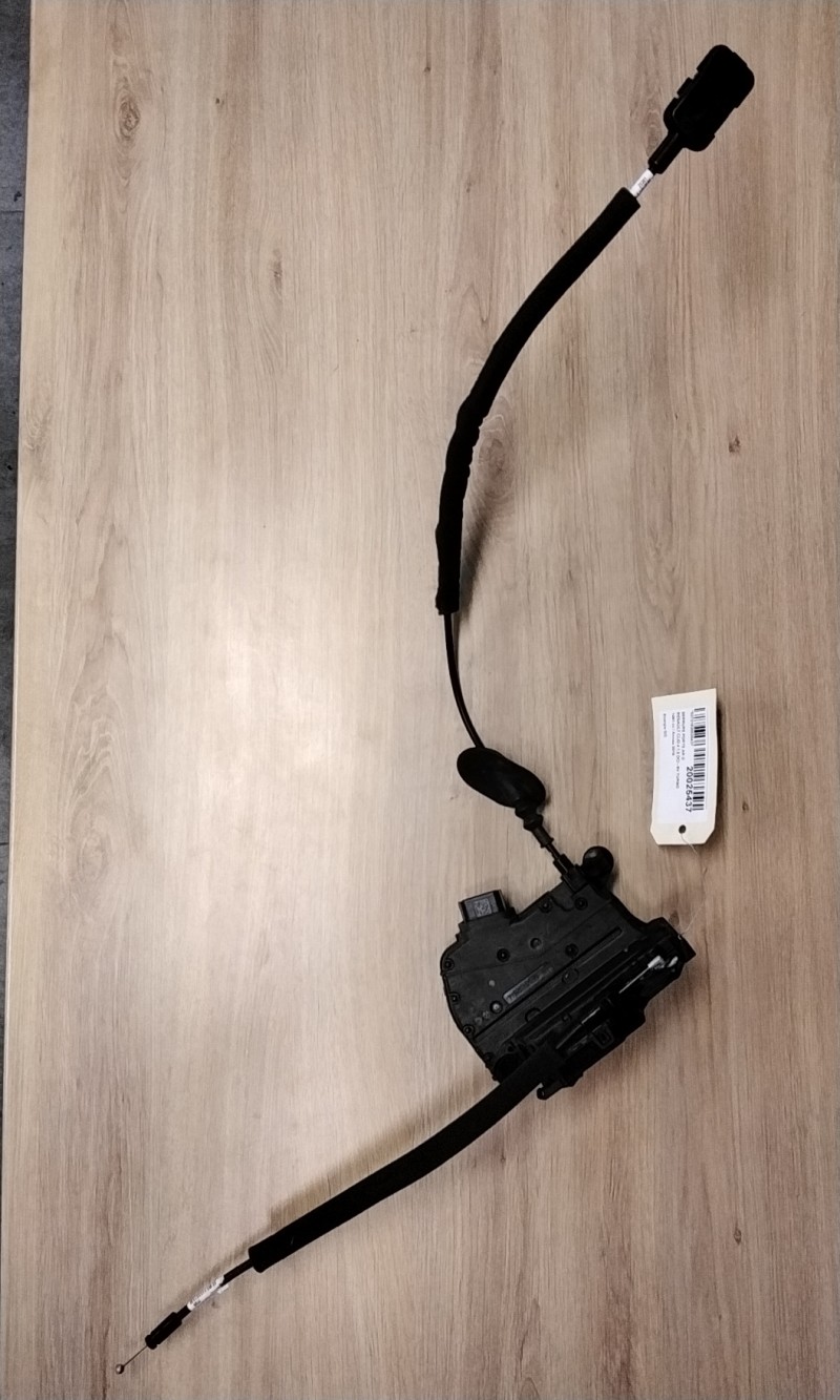Serrure arriere droit RENAULT CLIO 4 PHASE 1 Diesel - 1