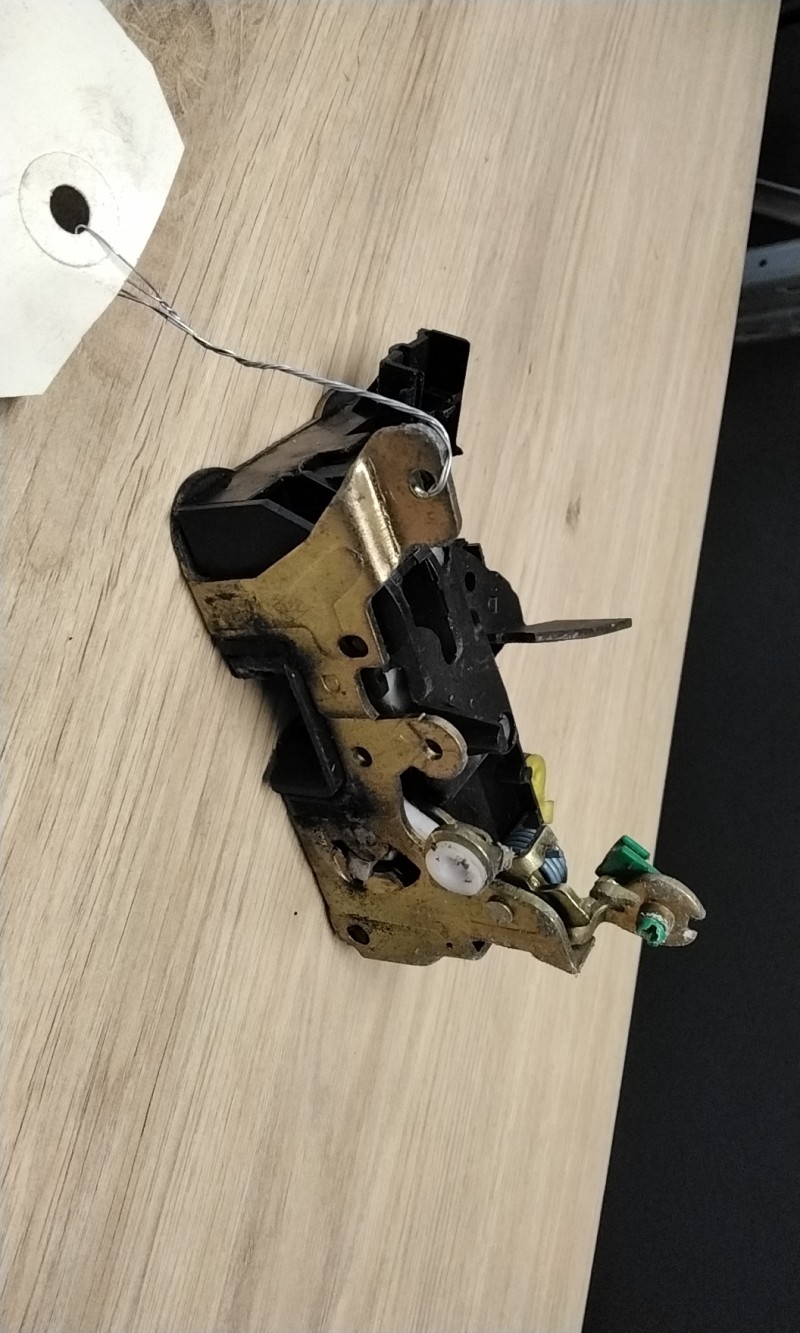 Serrure avant droit RENAULT TWINGO 1 PHASE 1 Essence - 1