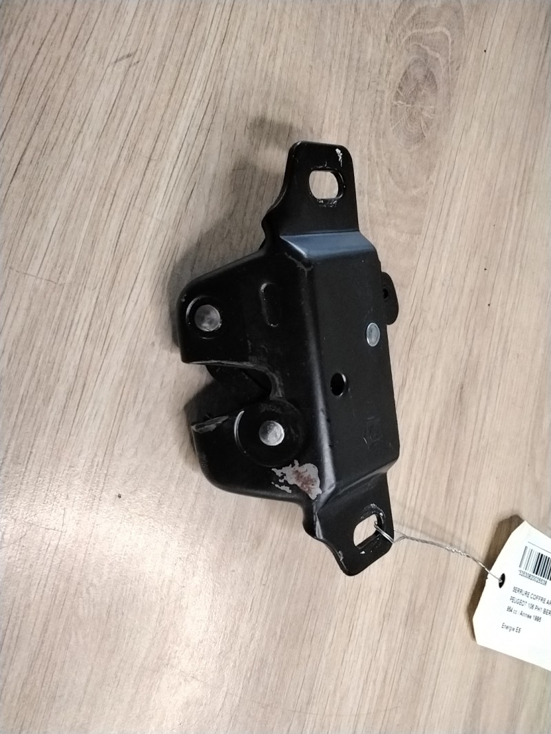 Serrure de coffre PEUGEOT 106 PHASE 1 Essence - 1