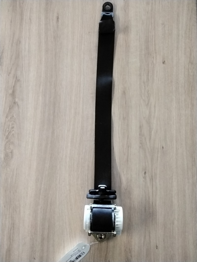 Ceinture avant gauche FORD FOCUS 2 PHASE 1 BREAK Diesel - 1