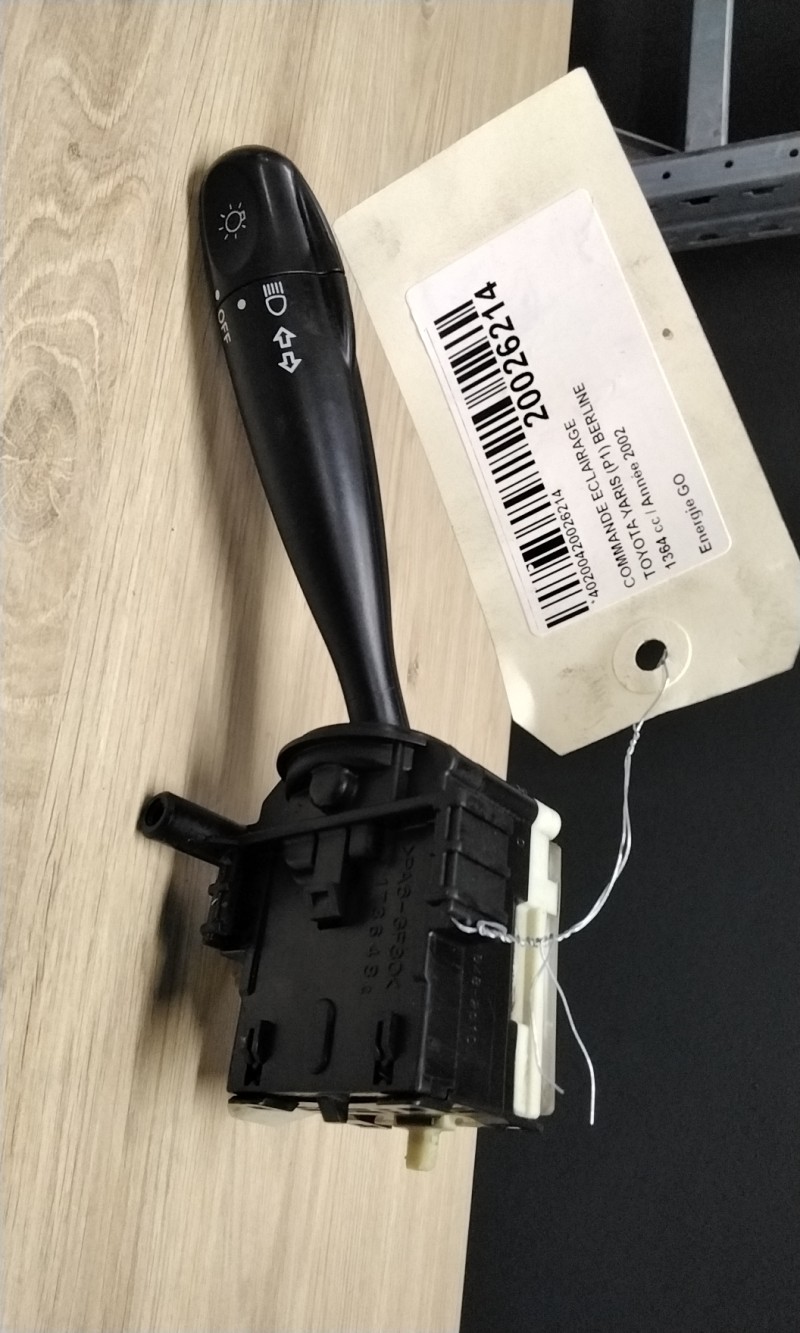 Commande de phare TOYOTA YARIS VERSO PHASE 1 Diesel - 1