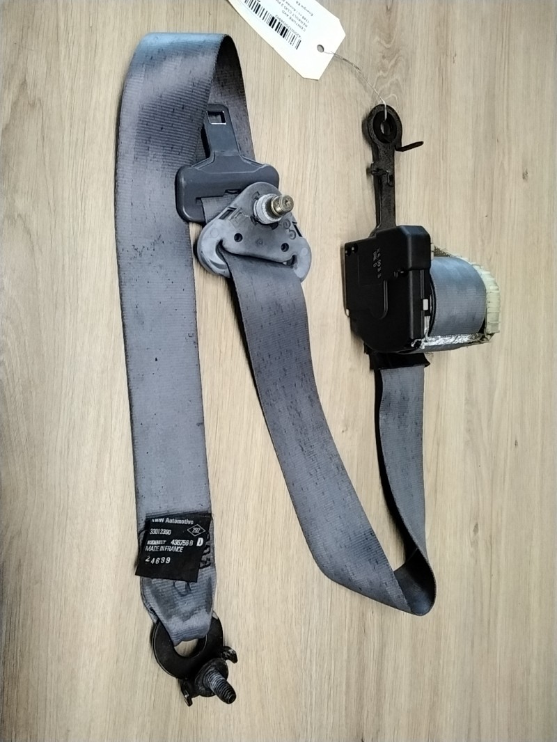 Ceinture avant droit RENAULT CLIO 2 PHASE 1 Essence - 1