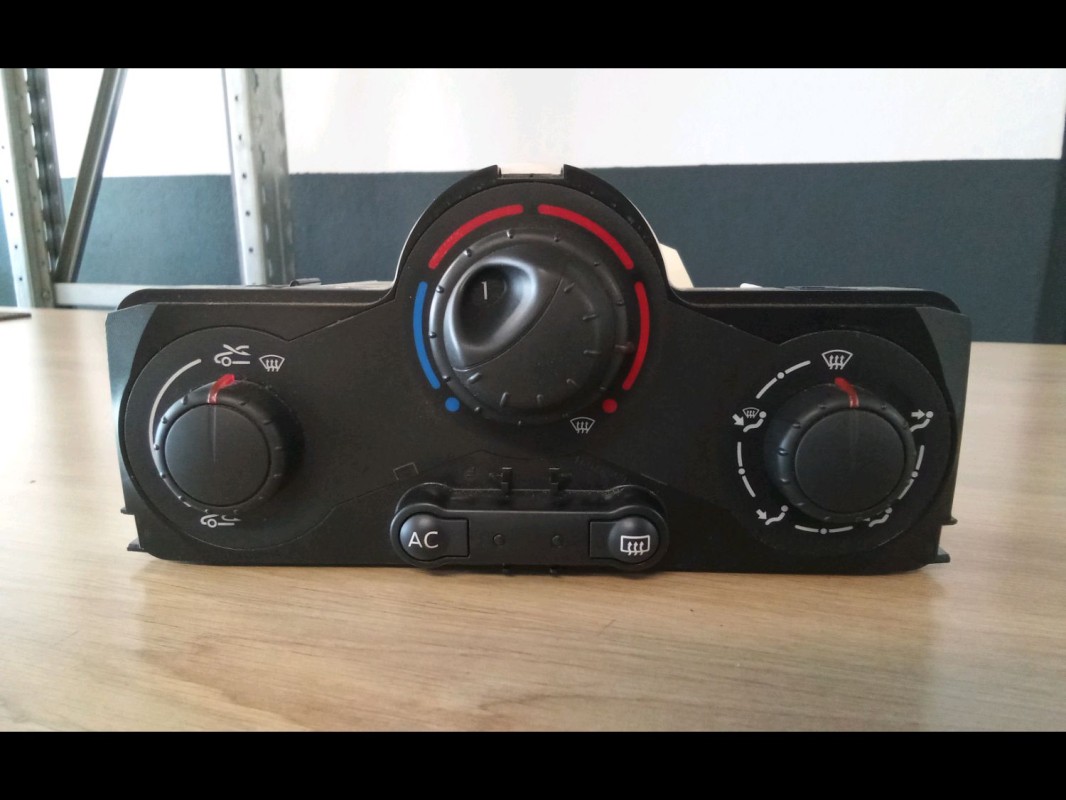 Commande chauffage RENAULT  Diesel - 1