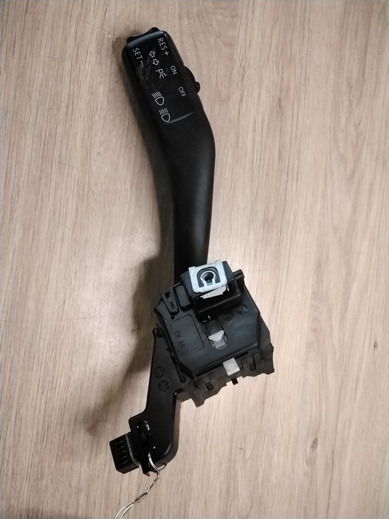 Commodo phare VOLKSWAGEN GOLF 5 Diesel - 1