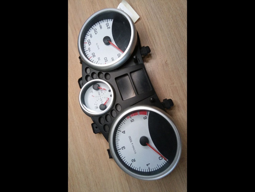 Compteur PEUGEOT 206+ Diesel - 1