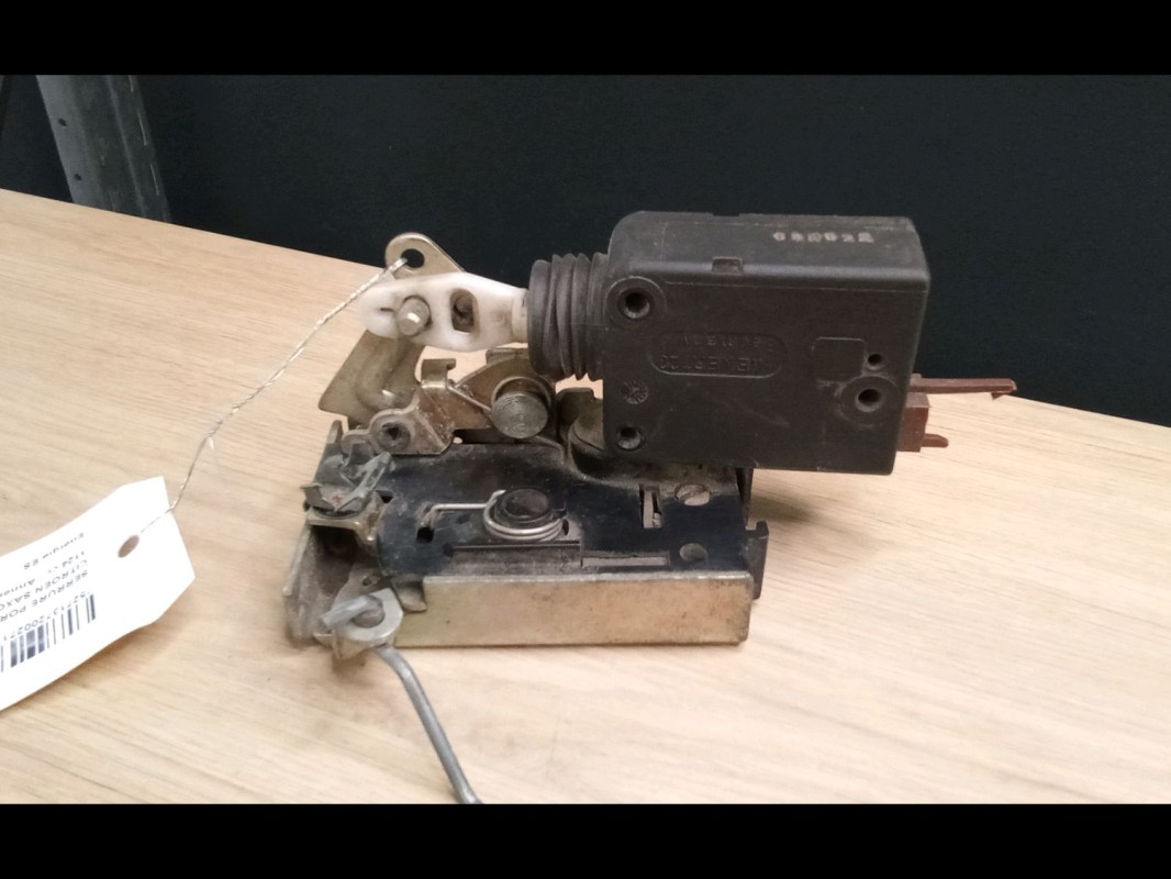 Serrure avant droit CITROEN SAXO PHASE 2 Essence - 1