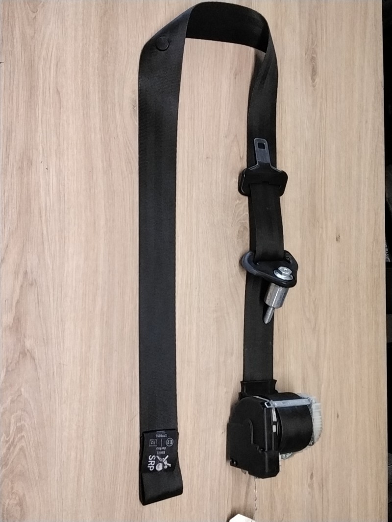 Ceinture avant droit RENAULT TWINGO 2 PHASE 2 Essence - 1
