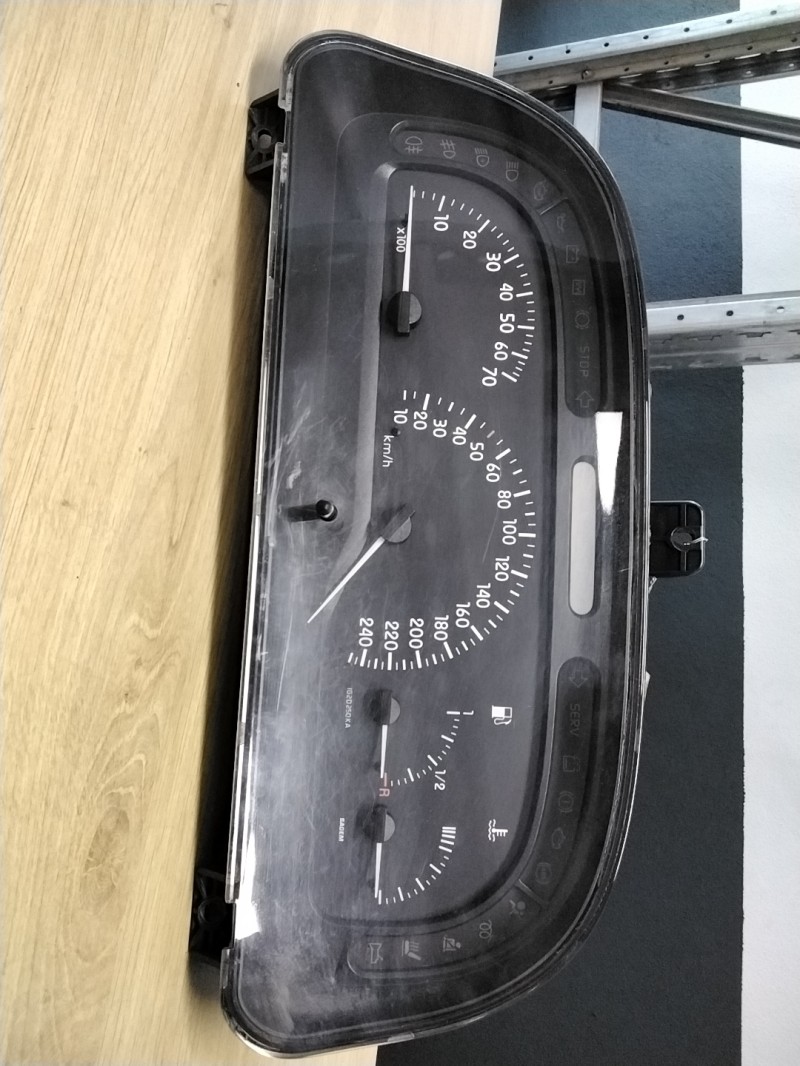 Compteur RENAULT LAGUNA 1 PHASE 2 Diesel - 1