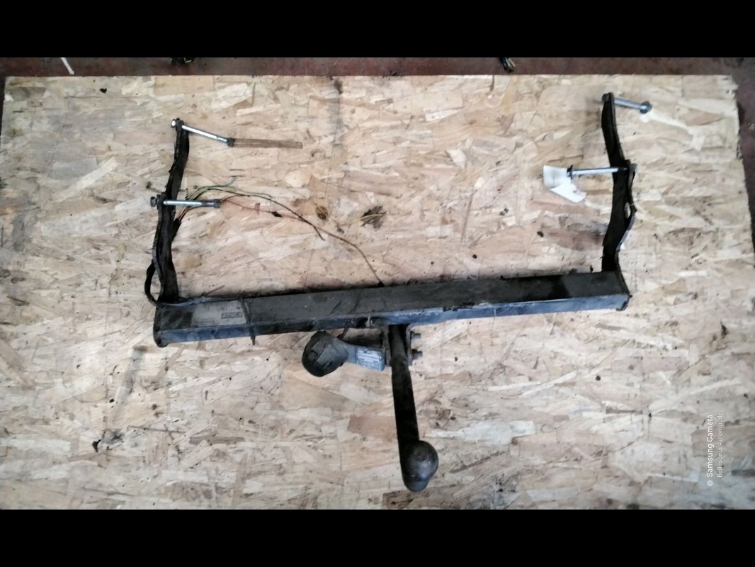 Attelage (boule de remorquage) FORD MONDEO 2 Diesel - 1