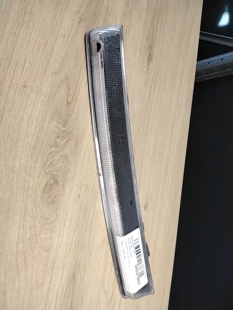 Feu arriere stop central CITROEN C4 CACTUS Diesel - 1